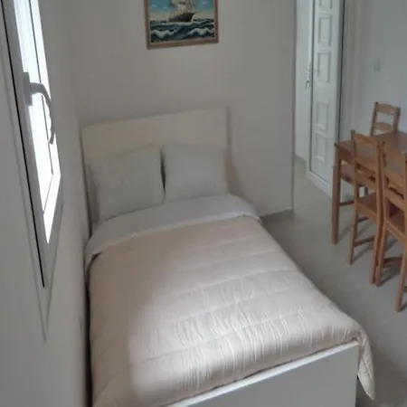 Maroulinas Boutique & Отель
