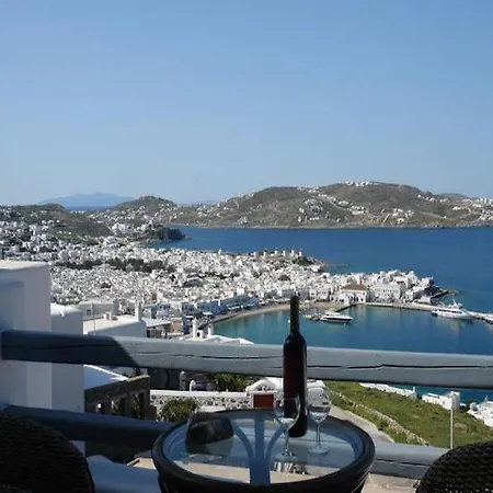 Maroulinas Boutique & Mykonos Town