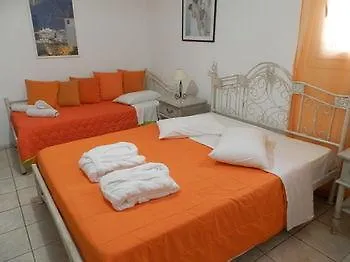 Maroulinas Boutique & Hotel *
