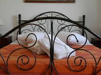 Maroulinas Boutique & Hotel *