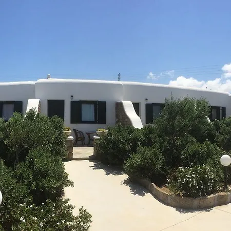 Maroulinas Boutique & Hotel *